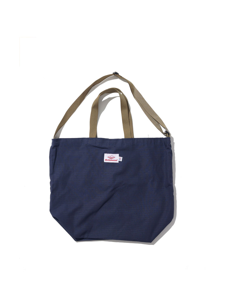 Packable Tote / Navy x Tan