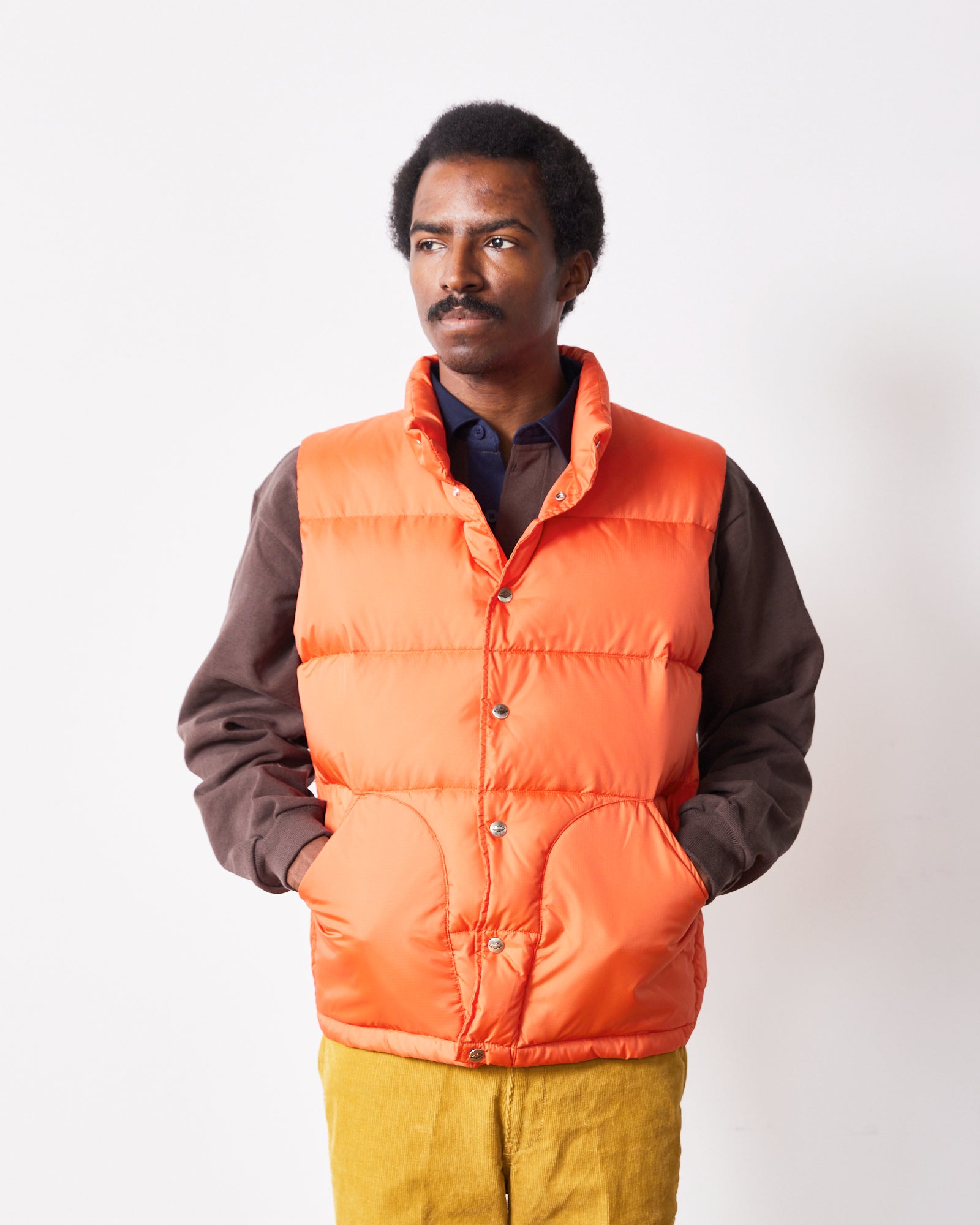 ジャケット・アウター tightbooth killer bong utility down vest tightbooth killer bong utility down vest TIGHTBOOTH × KILLER BONG