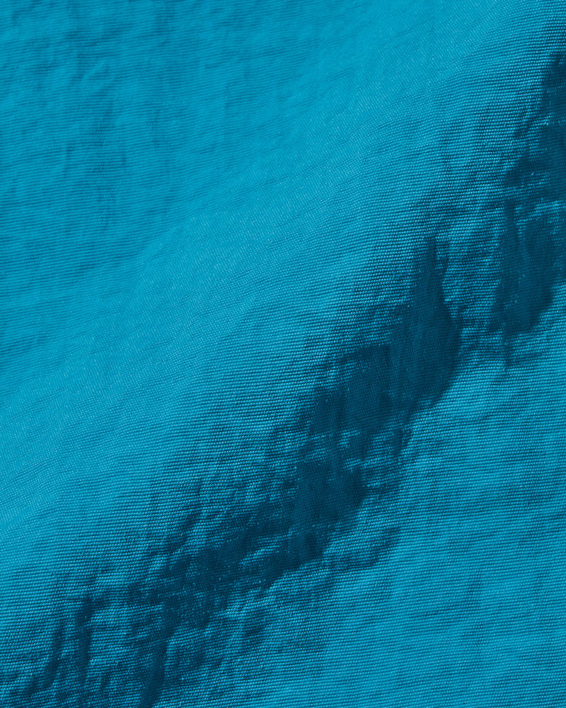 Beach Breaker / Aqua